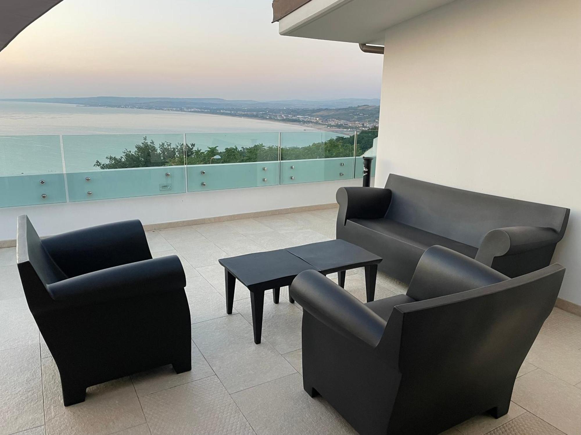 Santa Lucia Home Vasto Exterior photo