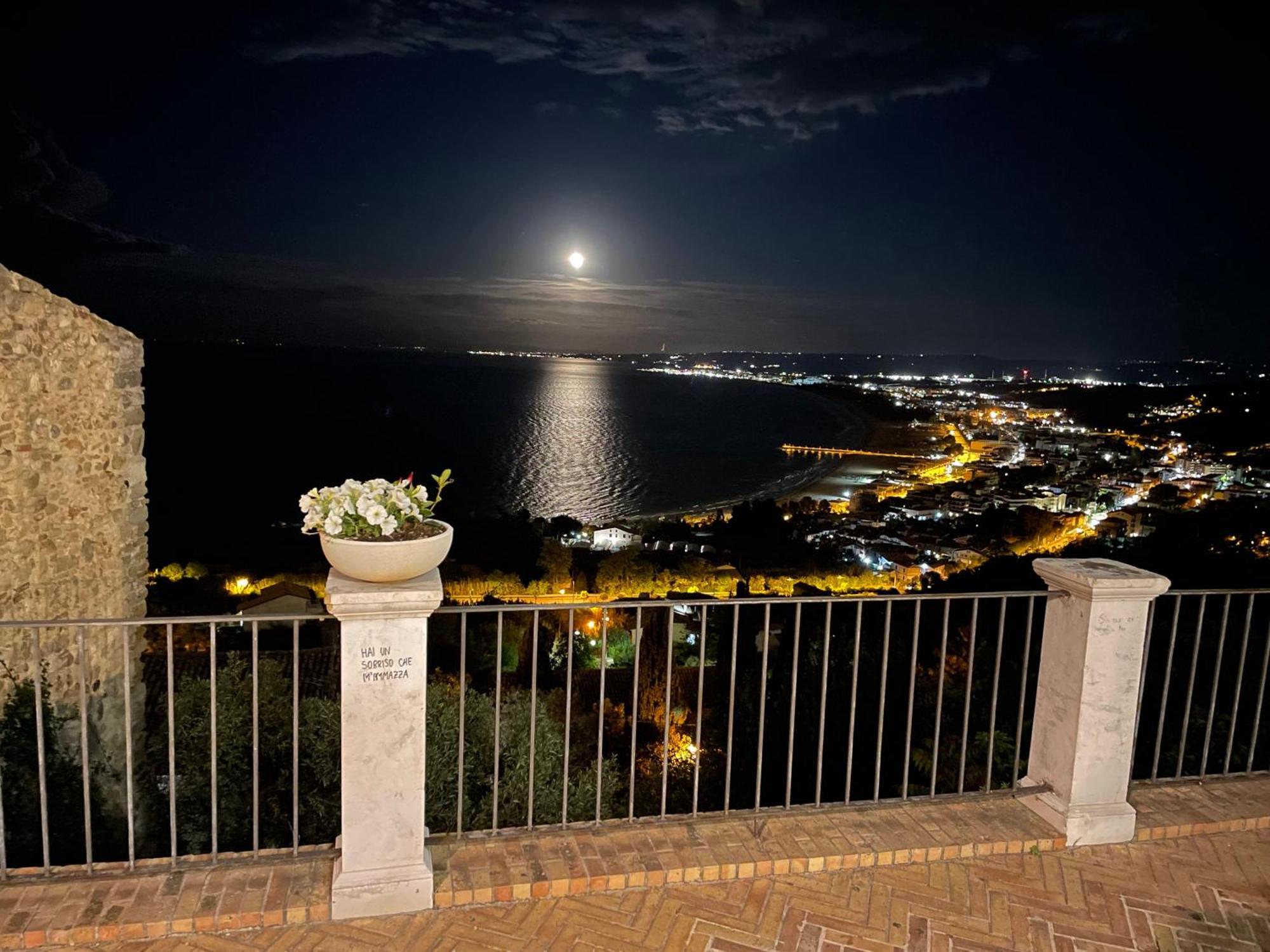 Santa Lucia Home Vasto Exterior photo